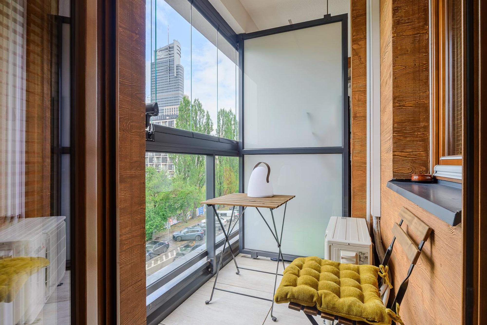 Cozy Family Apartments With Balcony Near Zlote Tarasy ワルシャワ エクステリア 写真