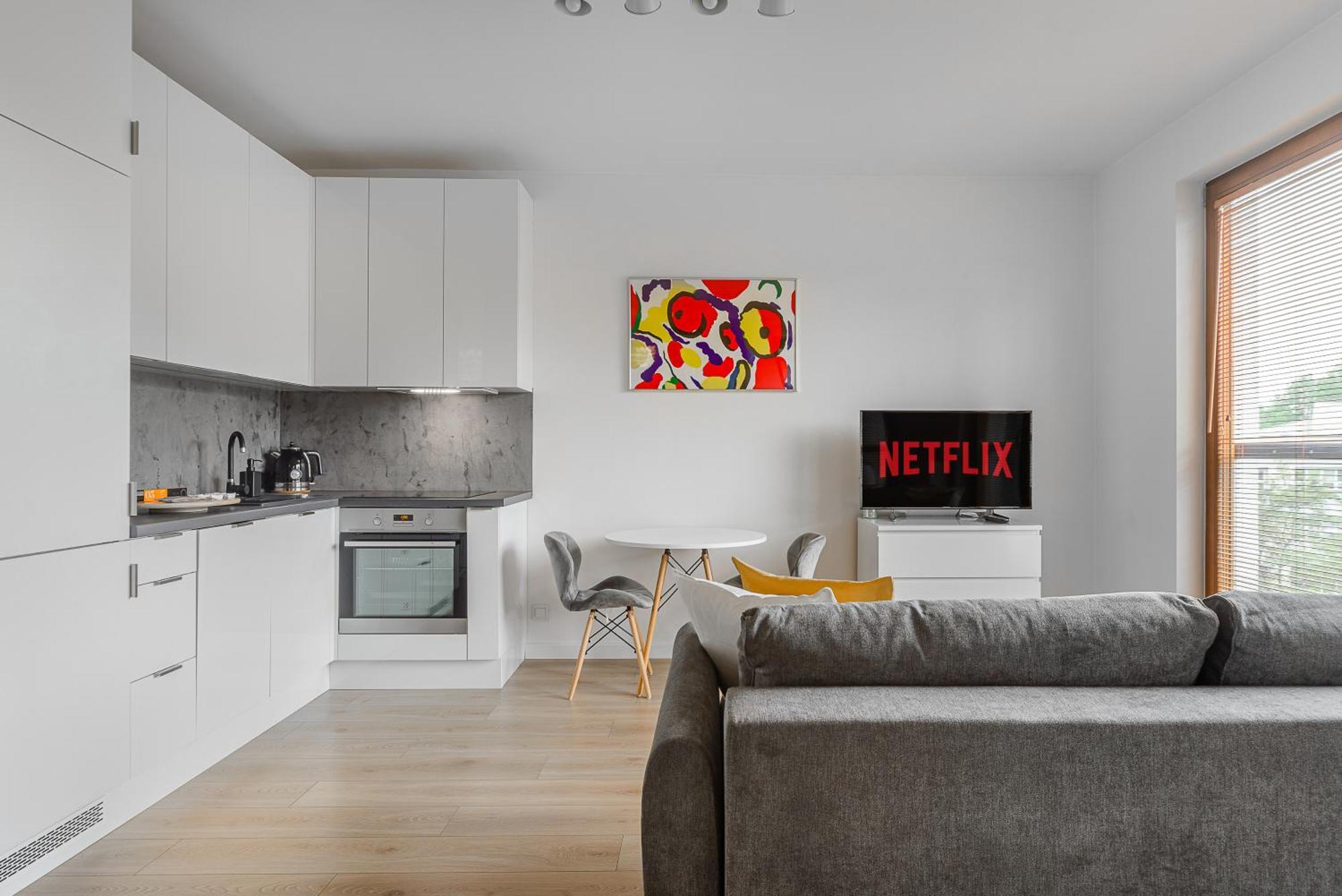 Cozy Family Apartments With Balcony Near Zlote Tarasy ワルシャワ エクステリア 写真