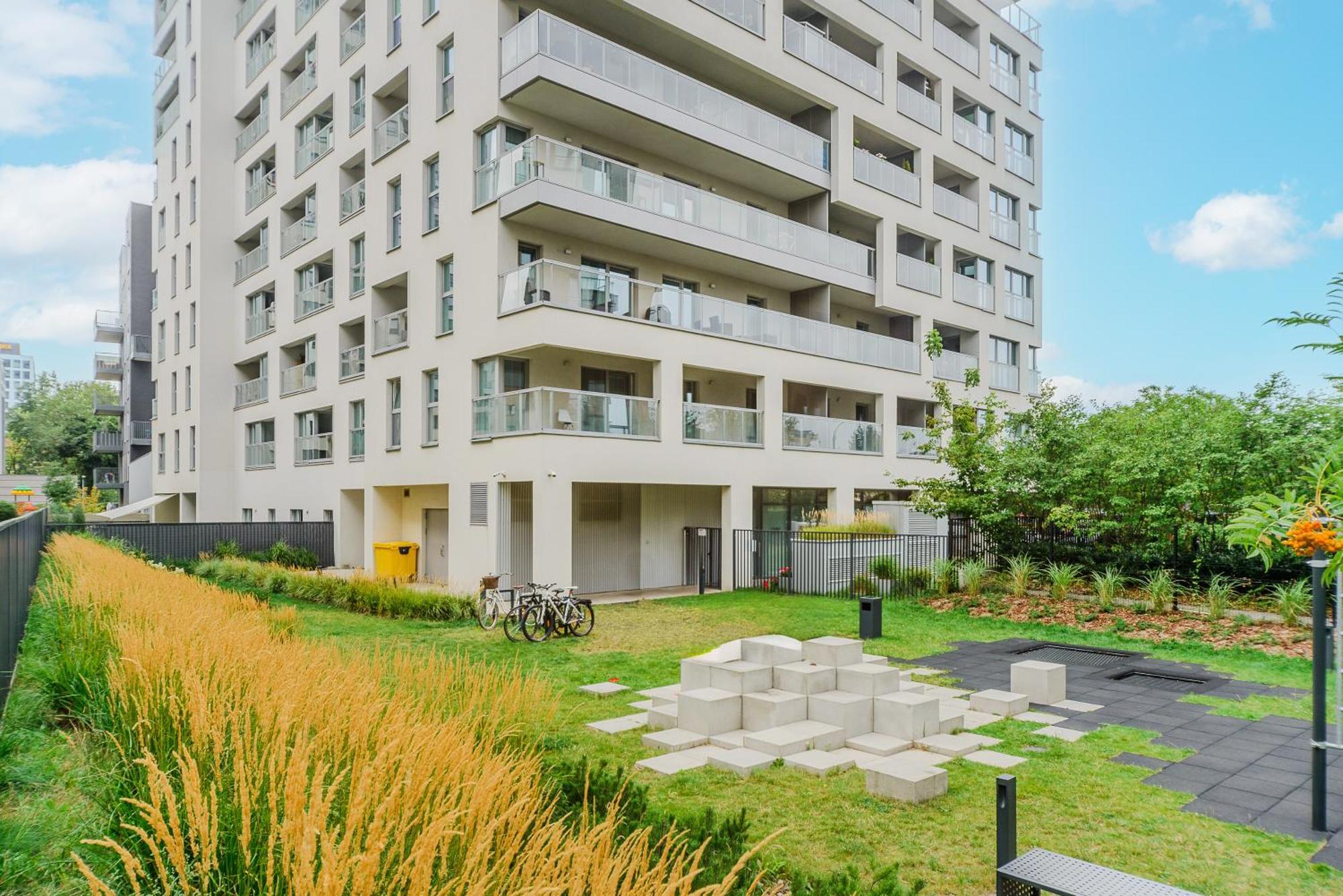 Cozy Family Apartments With Balcony Near Zlote Tarasy ワルシャワ 部屋 写真