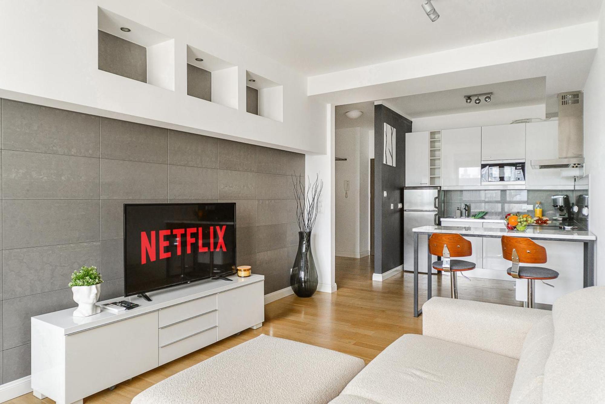 Cozy Family Apartments With Balcony Near Zlote Tarasy ワルシャワ エクステリア 写真